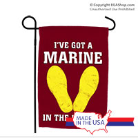 Garden Flag: Marine in the Making (Maroon, 4th Btn)